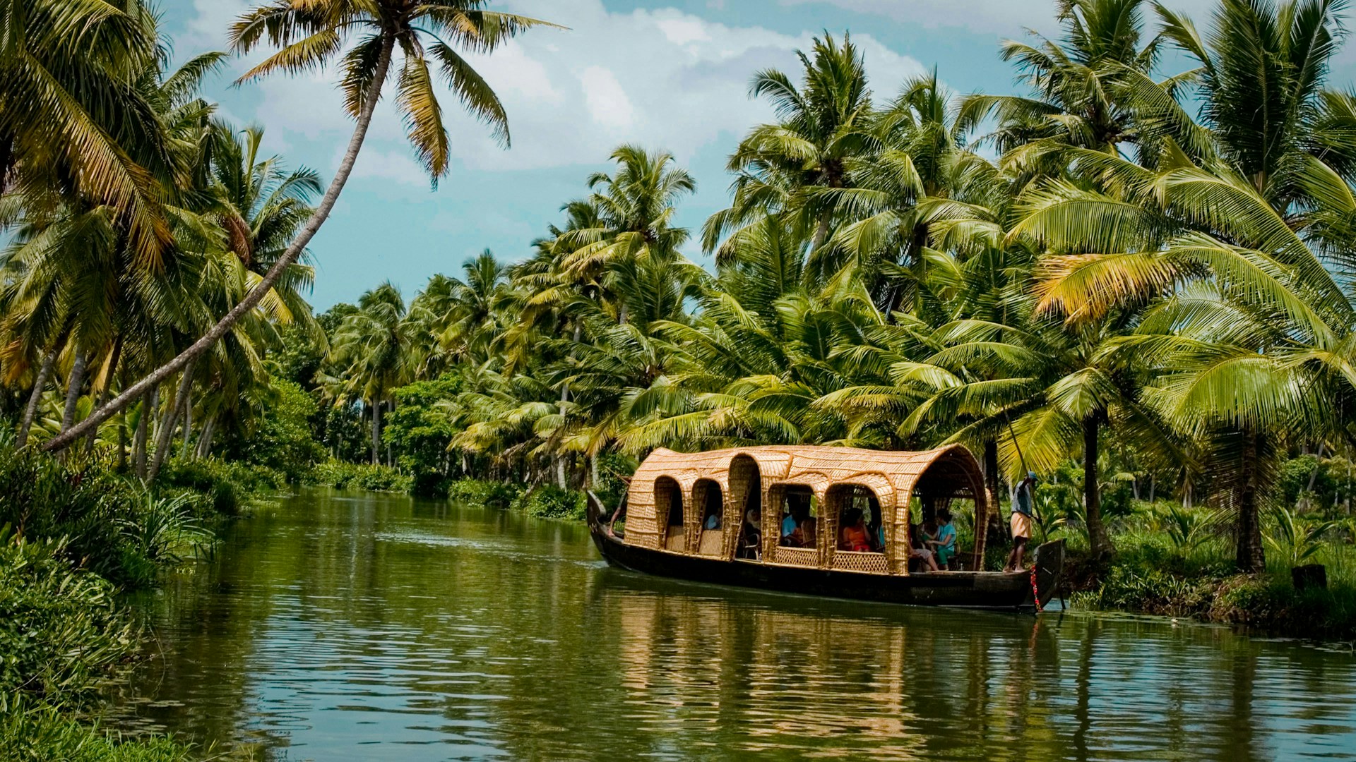 Kerala by water - houseboats and backwaters